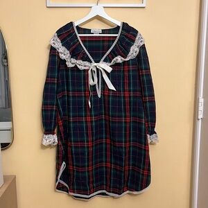 Vintage Willow Creek Plaid nightgown with lace trim and ribbon collar, dress